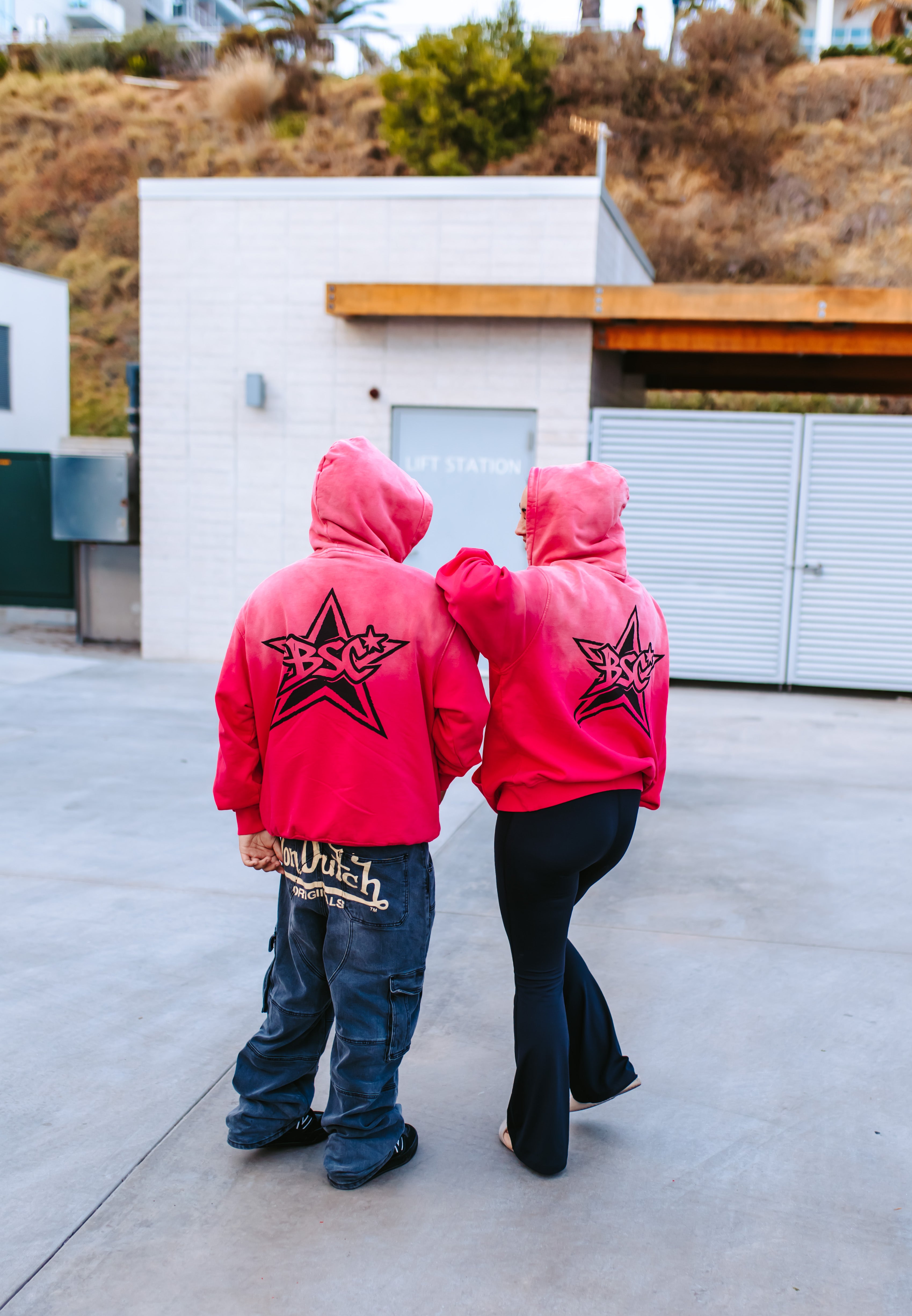 Signal Hoodie – Pink